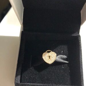 New! 14K Gold Pandora Heart Lock!